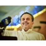 Basim alkarbalai sur yala.fm